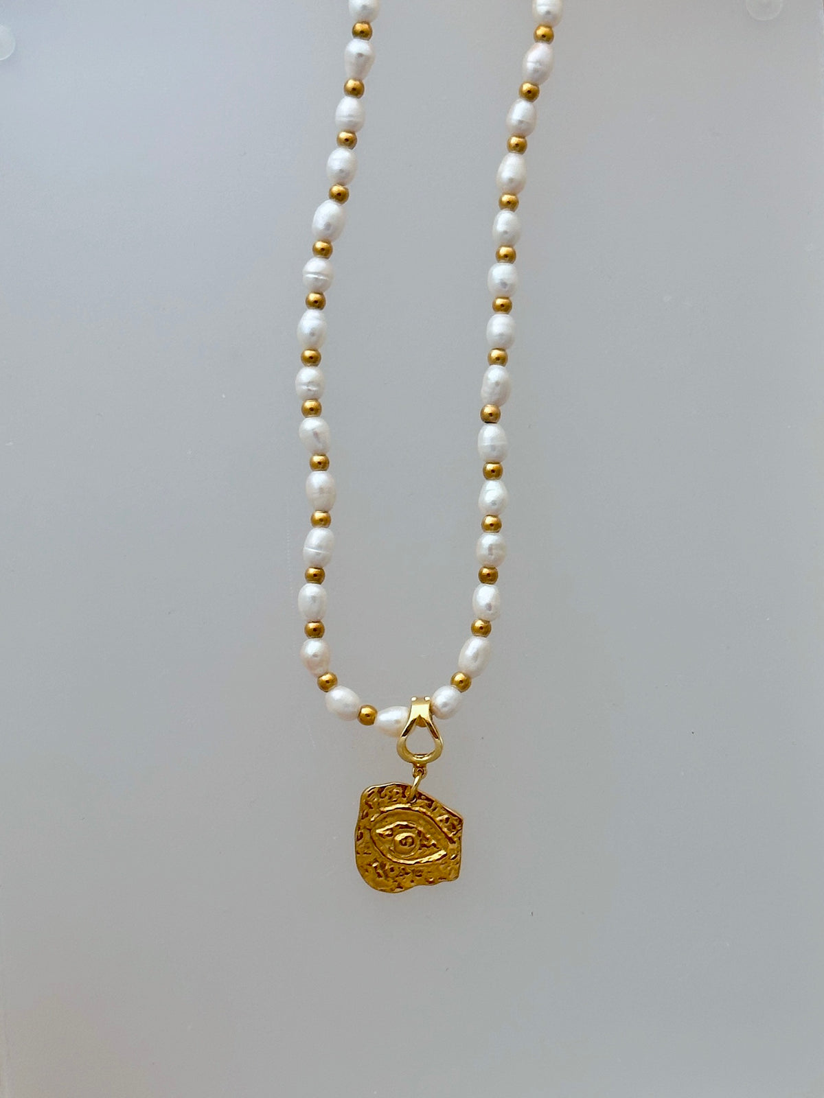 Devil's Eye Pearl Necklace